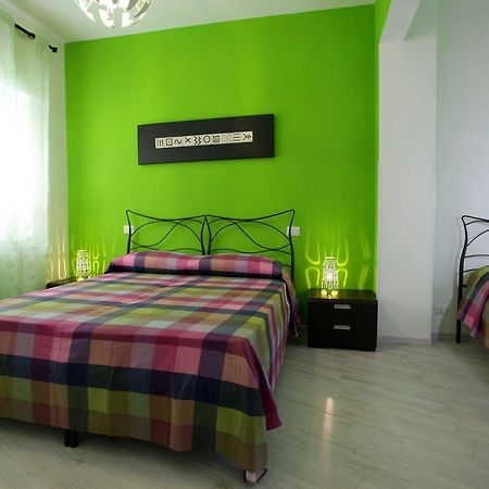 Appartamenti Romatour ภายนอก รูปภาพ